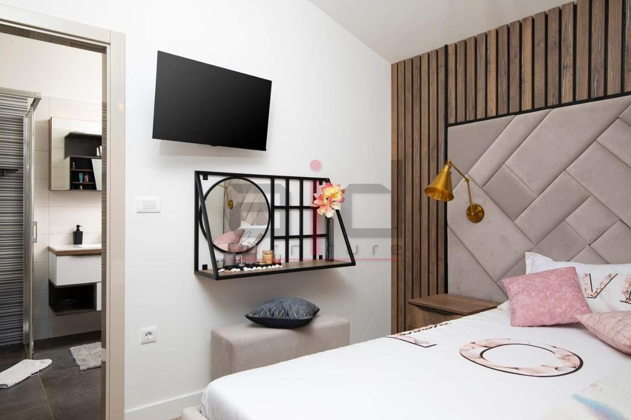Pula Porta Aurea & Wellness Oasis Apartamento Exterior foto