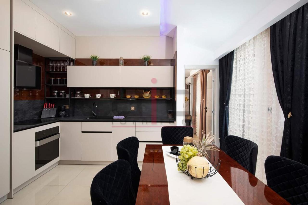 Pula Porta Aurea & Wellness Oasis Apartamento Exterior foto