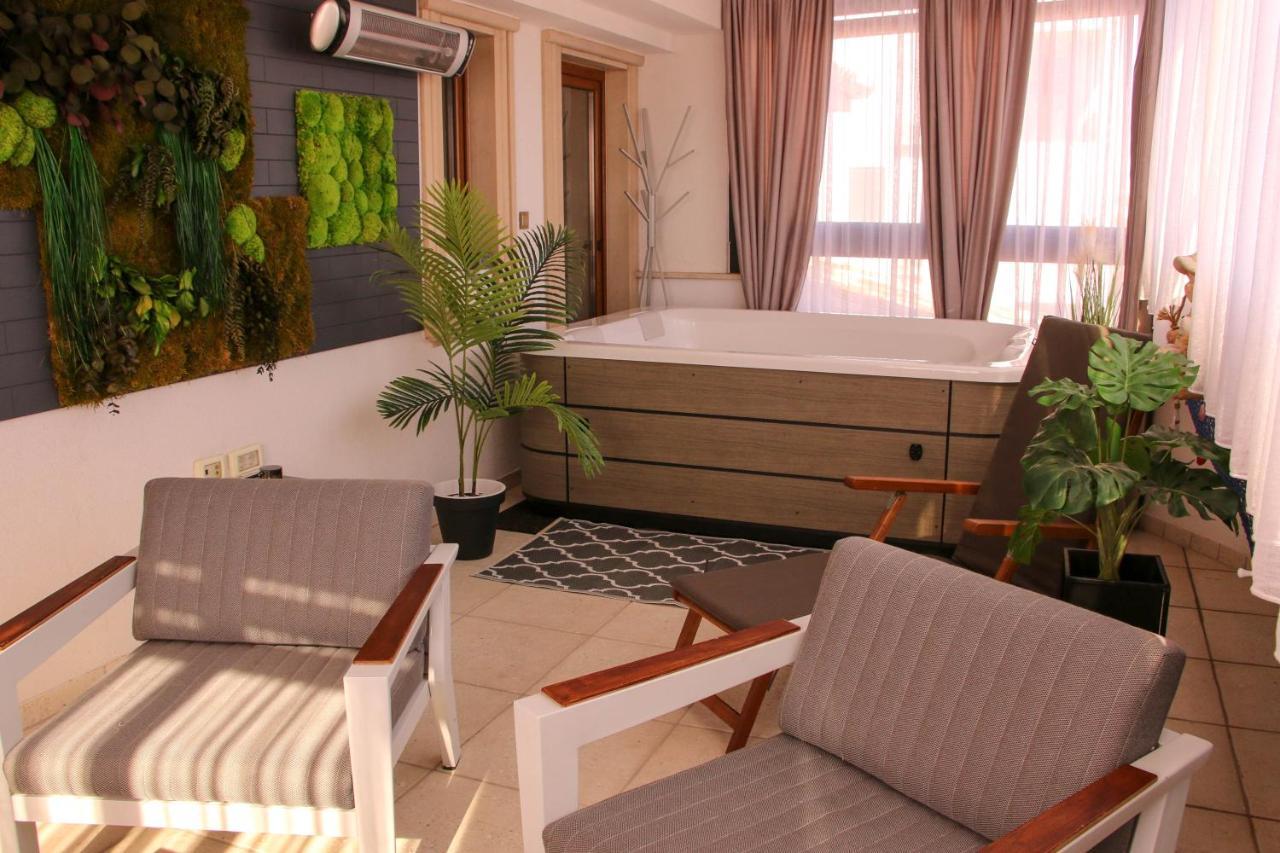 Pula Porta Aurea & Wellness Oasis Apartamento Exterior foto